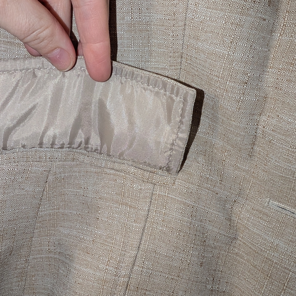 Women's Beige Blazer and Skirt Set - Picture 4 of 13